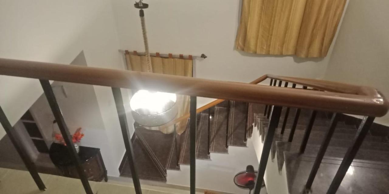 Advani Homestay Hāora Extérieur photo